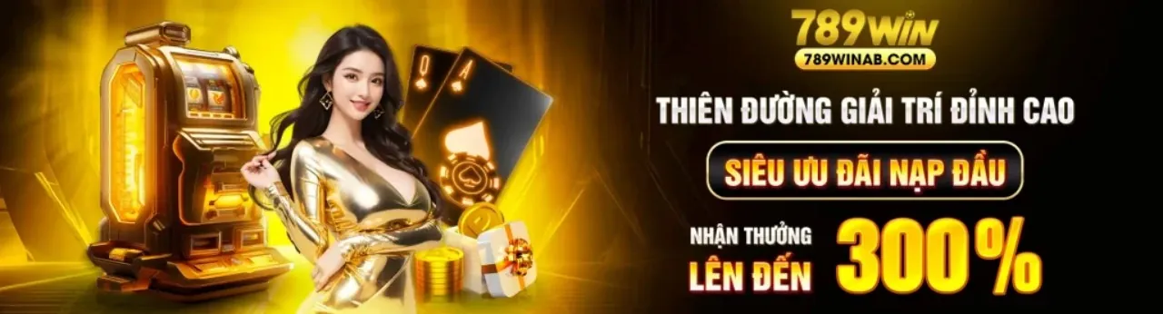 Sân vận động lớn với màn hình hiển thị tỷ lệ cược trực tiếp, ánh sáng xanh và vàng rực rỡ tượng trưng cho cá cược thể thao tại okkingcom casino